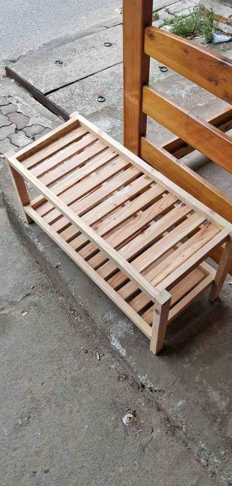 Kệ giày dép gỗ, dài 80cm, có 2 tầng. để được từ 6, 8 đôi